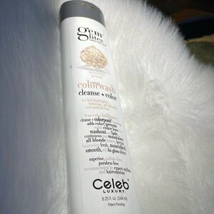 Gem lite’s fashion color care for foil hi lights. Diamond 💎 Sunstone Blond